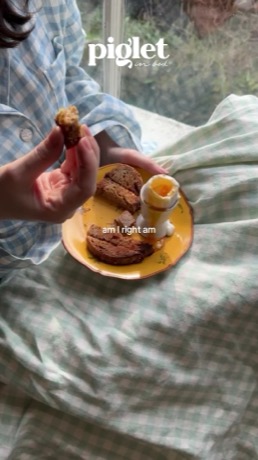 Piglet in Bed ad