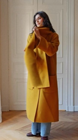 Sezane ad